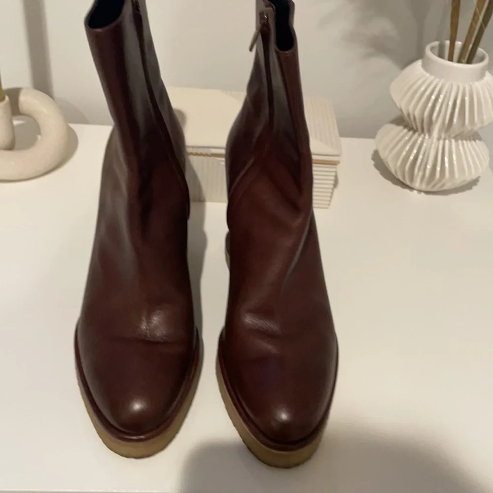 Boots - Picture 2 of 3